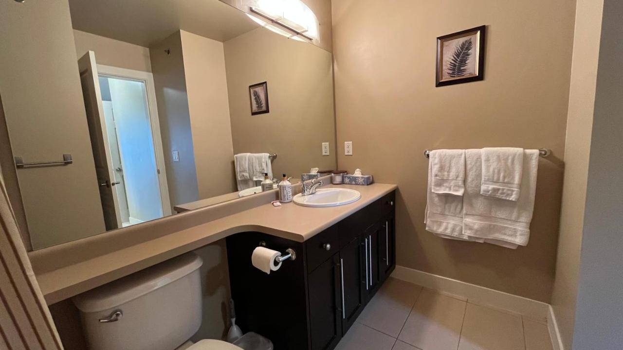 Waterscapes Resort Kelowna 2 Full Bedrooms Suite Vacation Rentals, Short Term Rentals. ภายนอก รูปภาพ