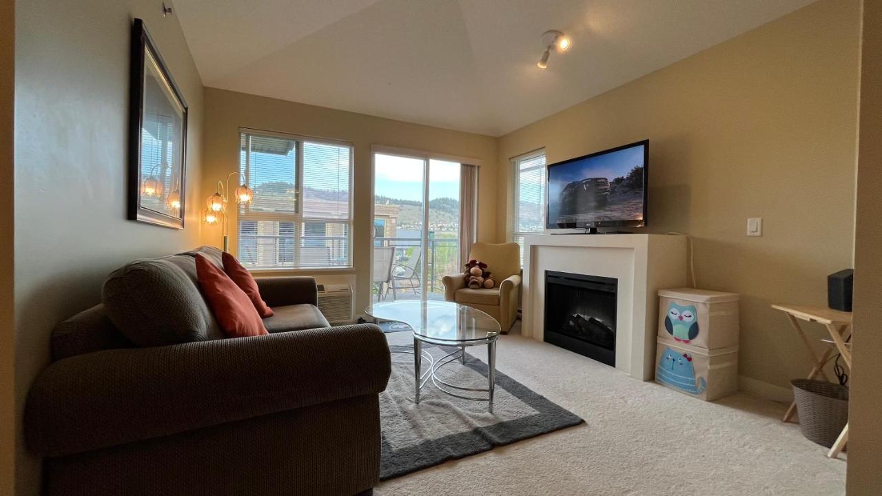 Waterscapes Resort Kelowna 2 Full Bedrooms Suite Vacation Rentals, Short Term Rentals. ภายนอก รูปภาพ